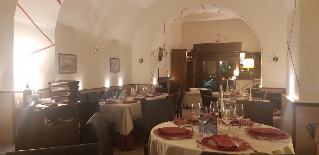 Villa Giulia Del Cavaliere Кастровиллари Экстерьер фото